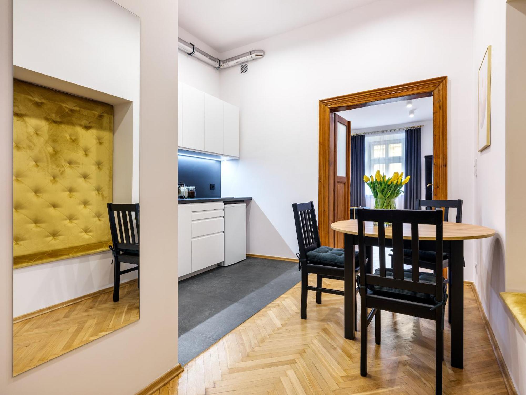 Tyzenhauz Apartments Old Town 크라쿠프 외부 사진
