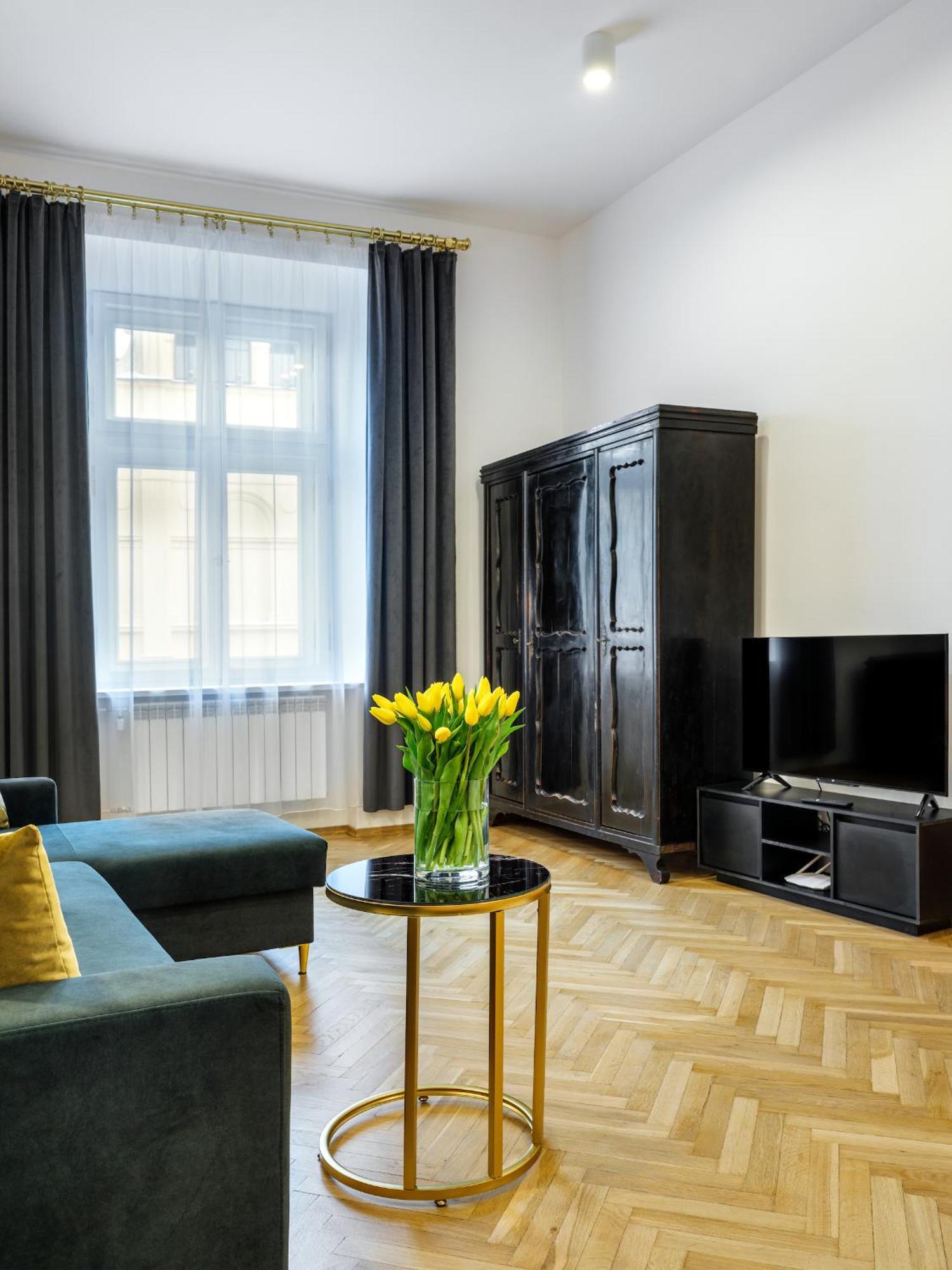 Tyzenhauz Apartments Old Town 크라쿠프 외부 사진