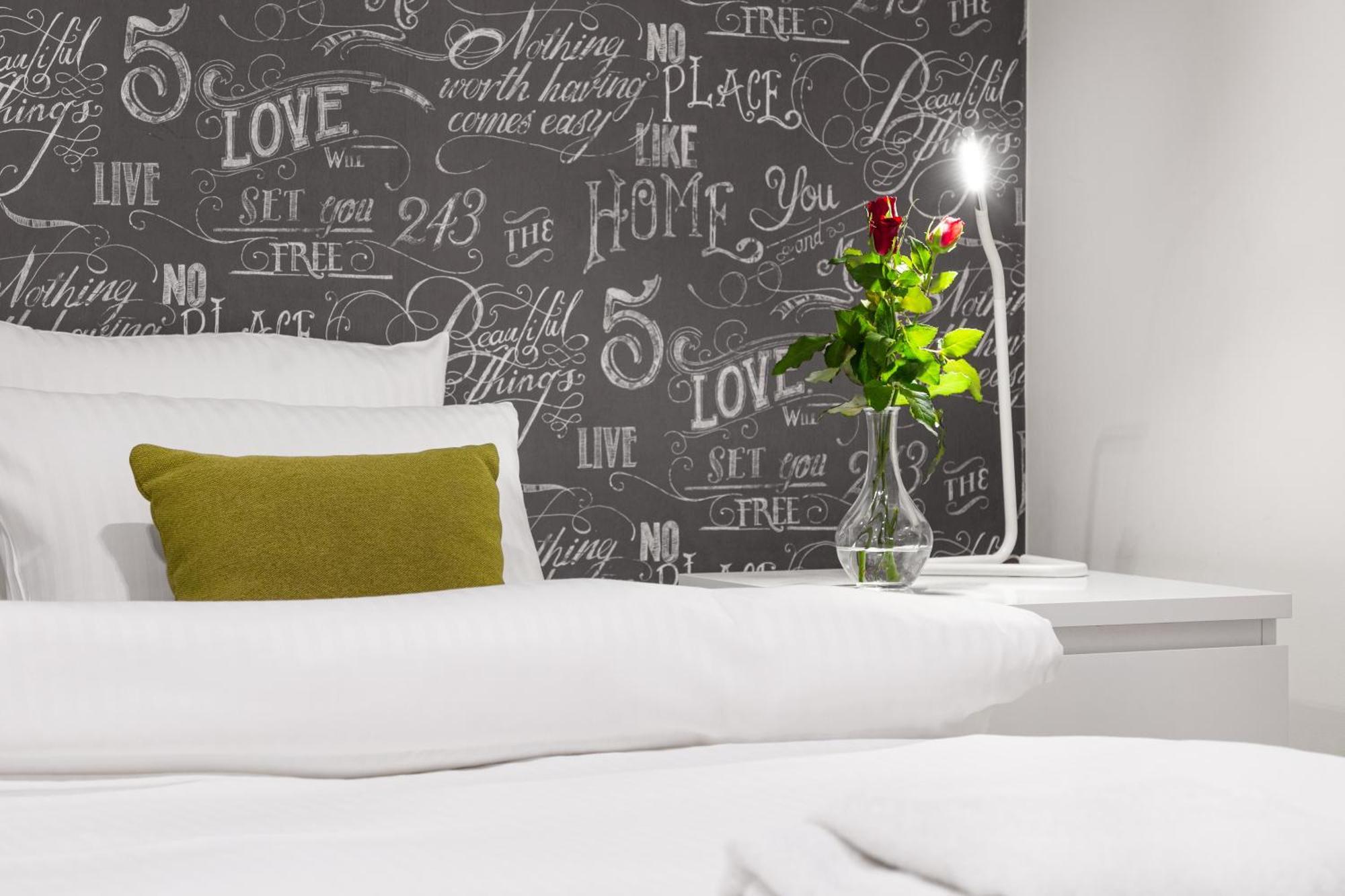 Tyzenhauz Apartments Old Town 크라쿠프 객실 사진