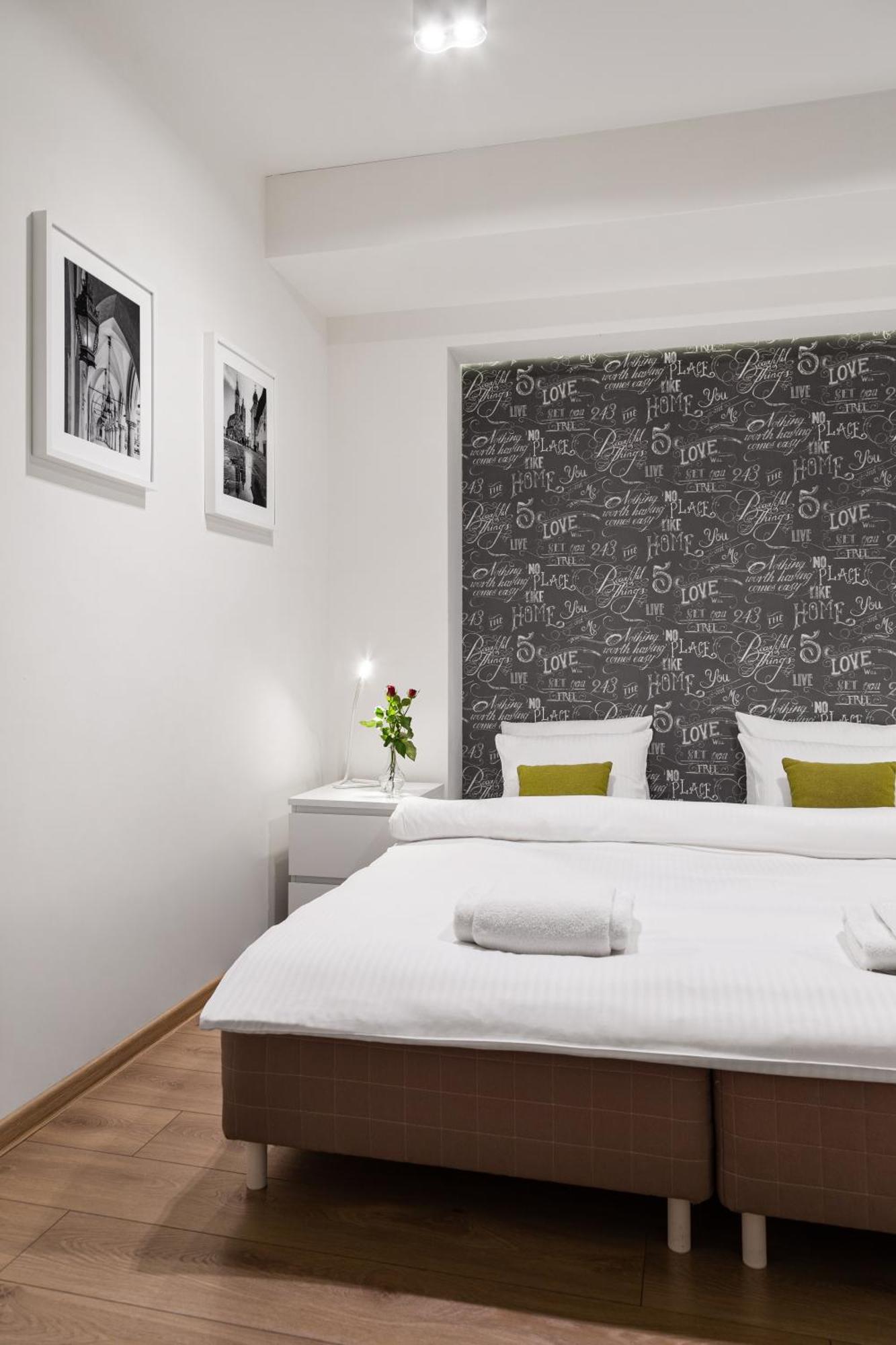 Tyzenhauz Apartments Old Town 크라쿠프 외부 사진